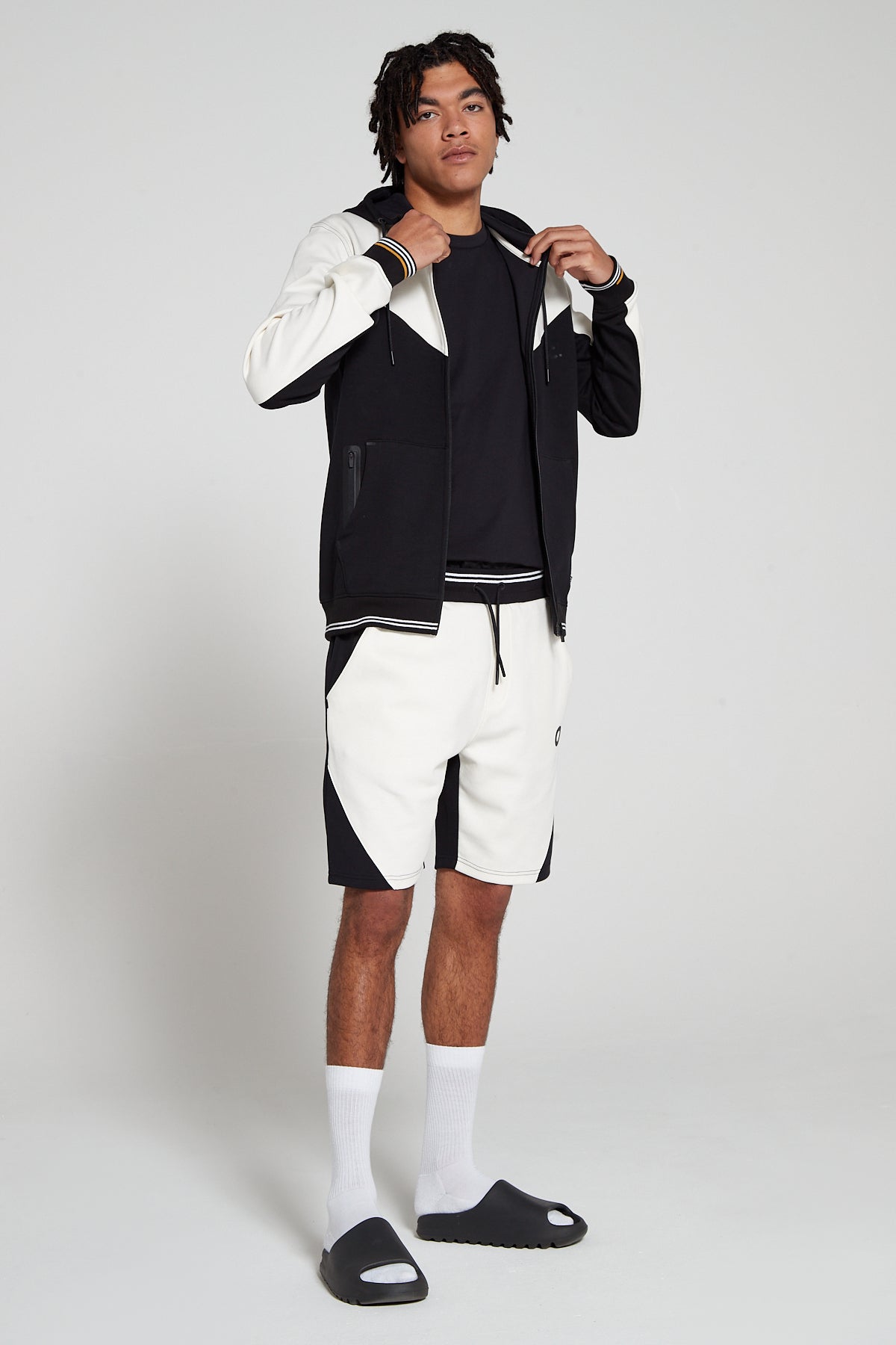 Track 2.0 Retro Zip Hoodie - Jet Black