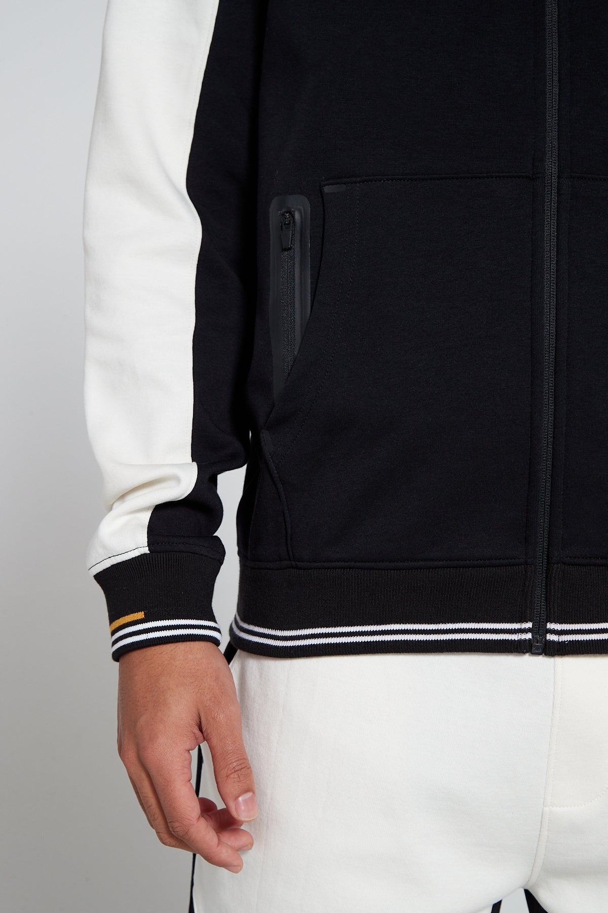 Track 2.0 Retro Zip Hoodie - Jet Black