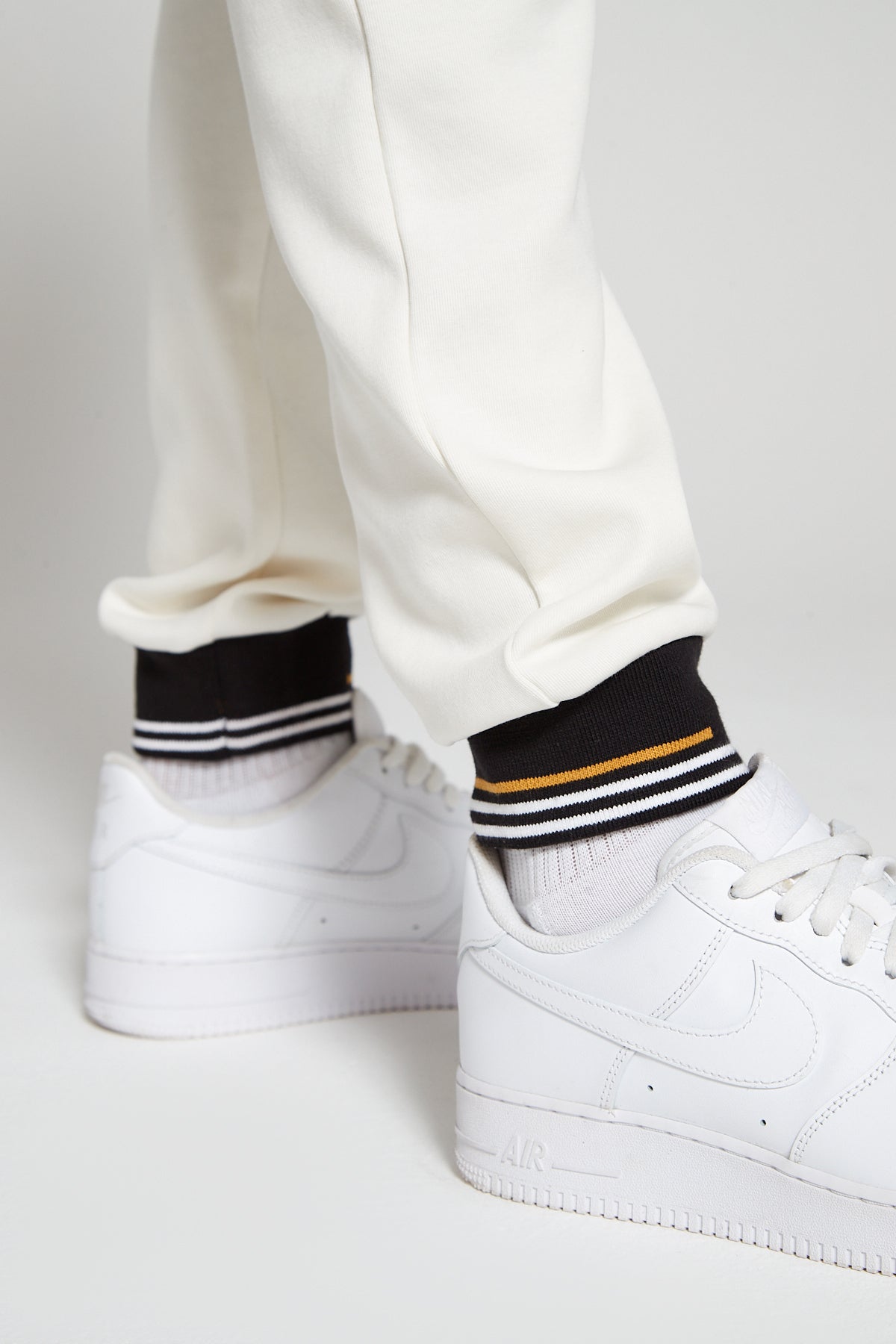 Track 2.0 Retro Joggers - Jet Black