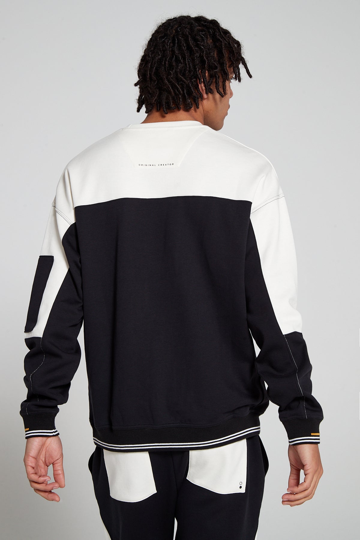 Track 2.0 Retro Zip Pocket Sweatshirt - Jet Black
