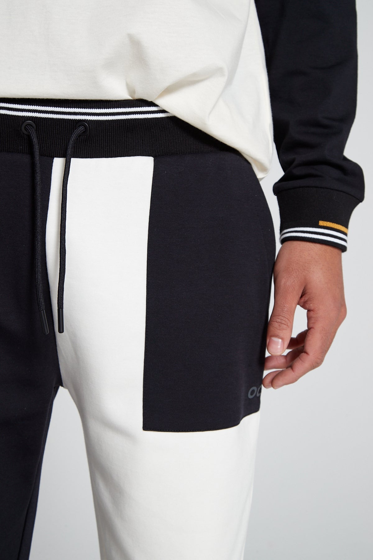 Track 2.0 Classic Joggers - Jet Black
