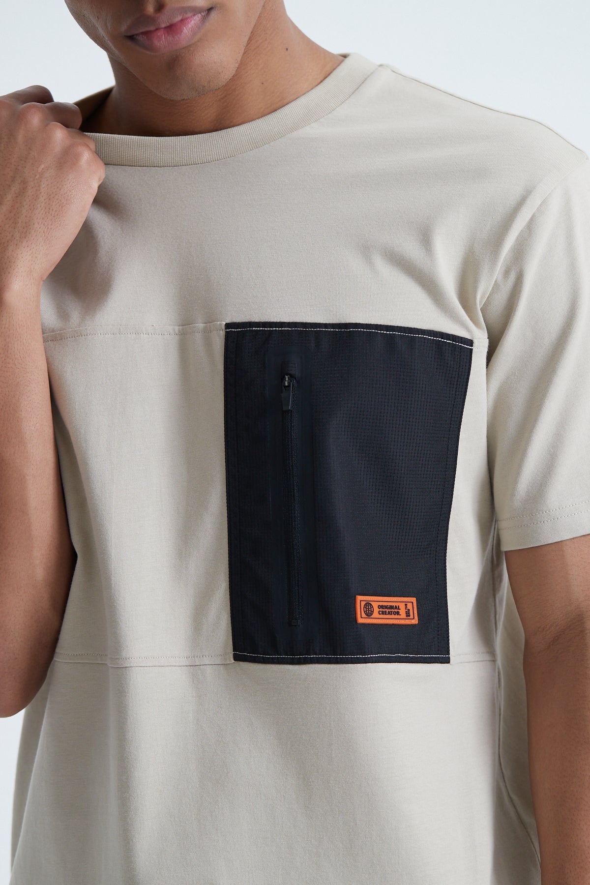 Cargo Zip T-shirt - Sand Stone