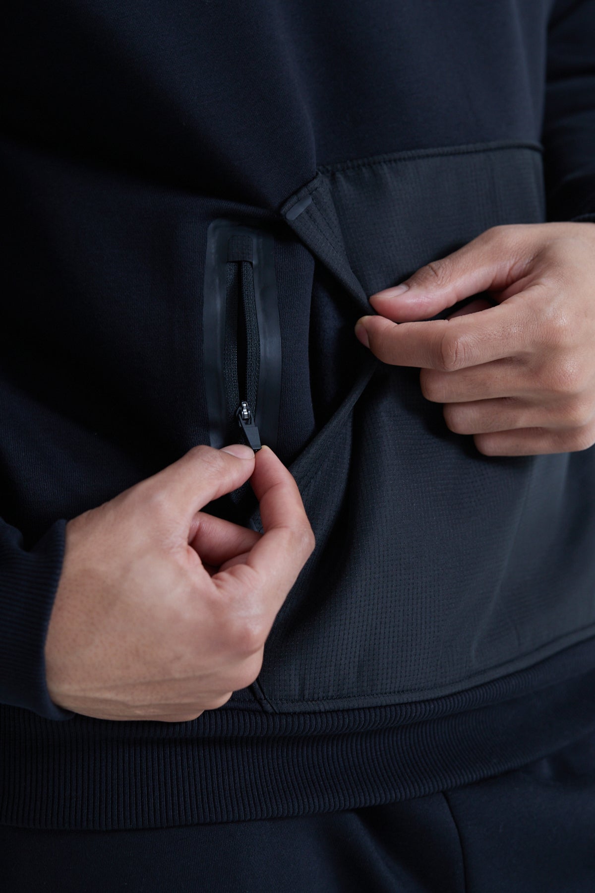 Cargo Hoodie - Jet Black