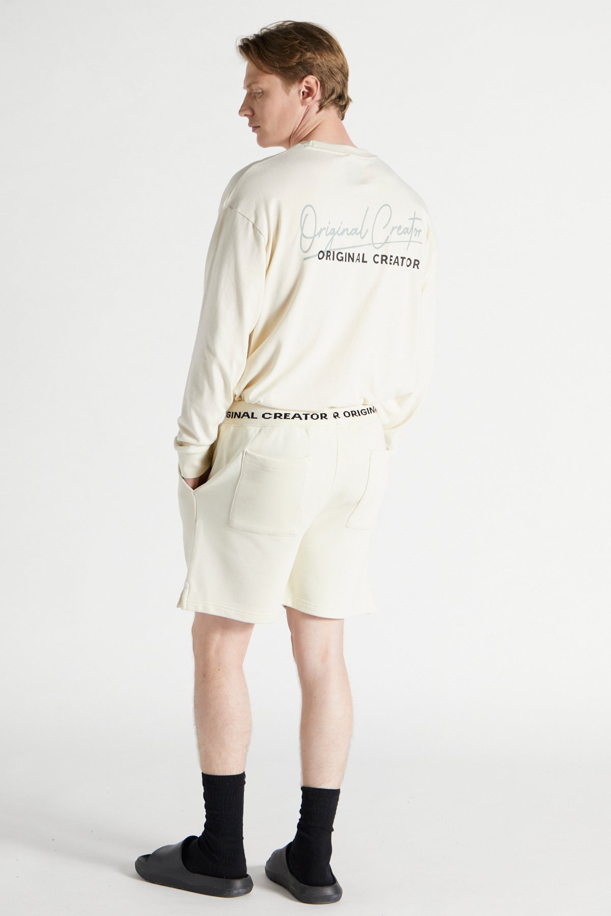 Essential Shorts - Off White