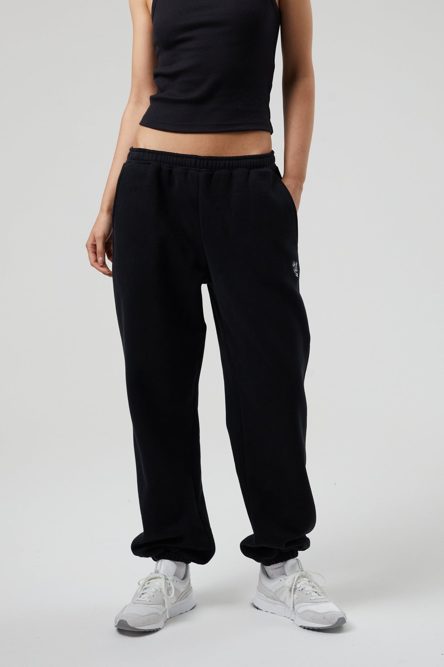 Flower Joggers - Jet Black