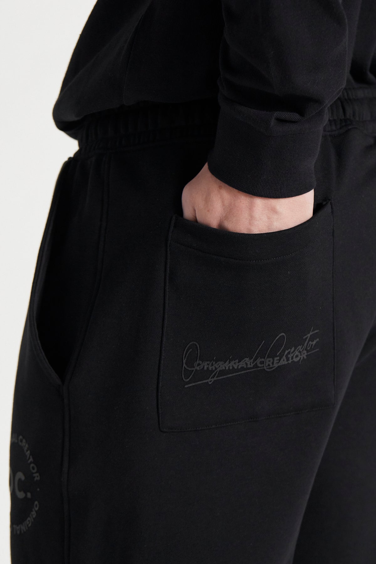 Scripture Joggers - Jet Black