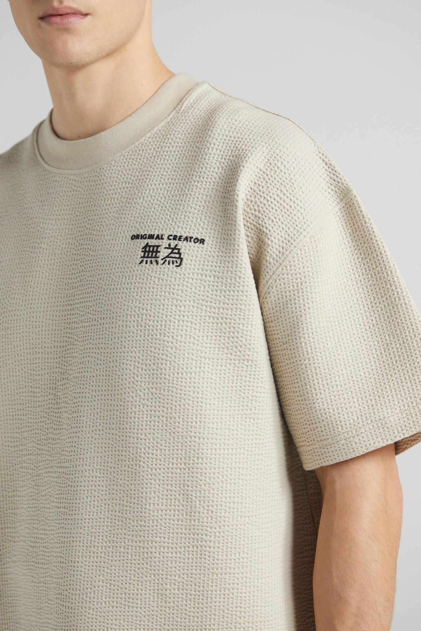 Slouchy Travel T-Shirt - Sand Stone