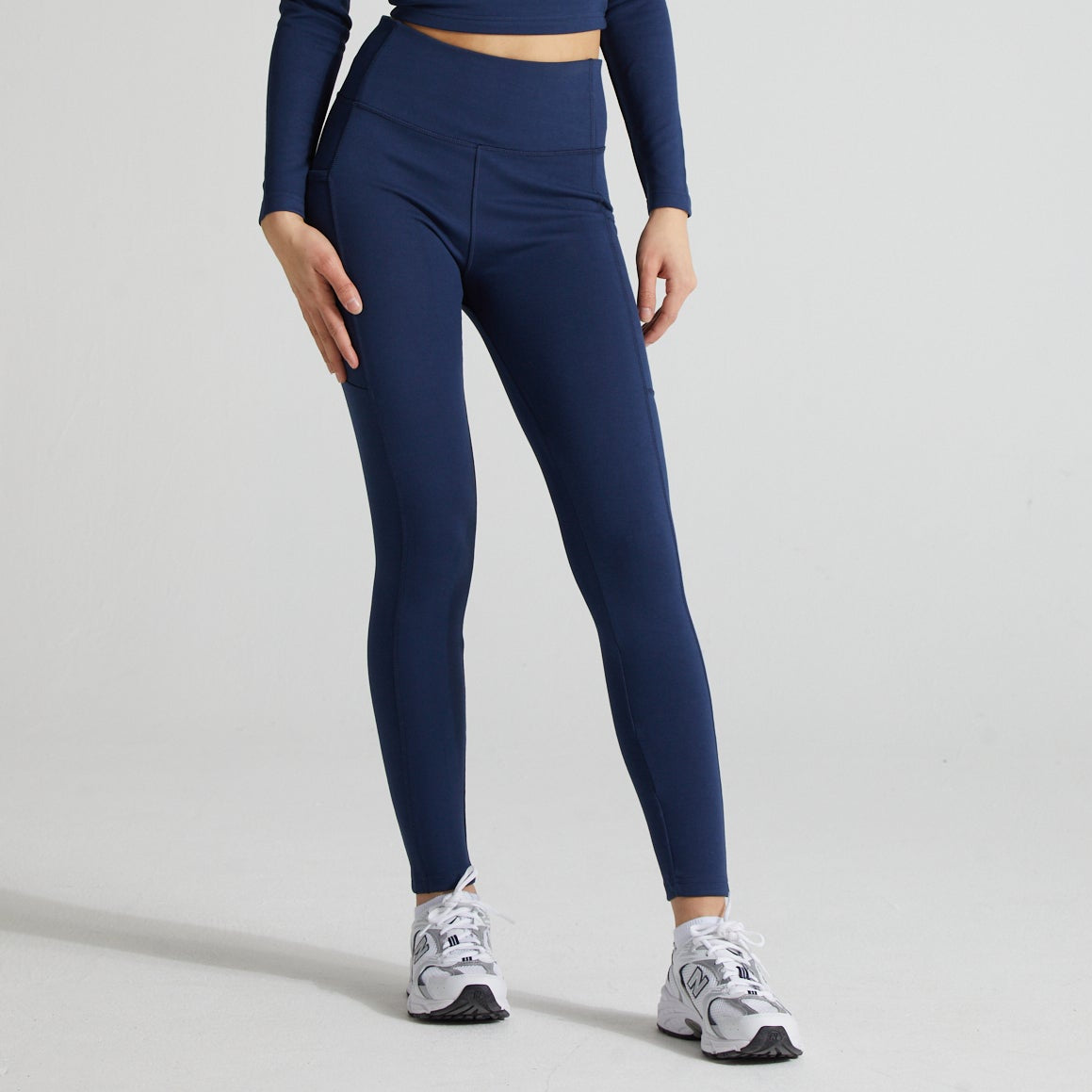 Contour Leggings- Midnight Blue